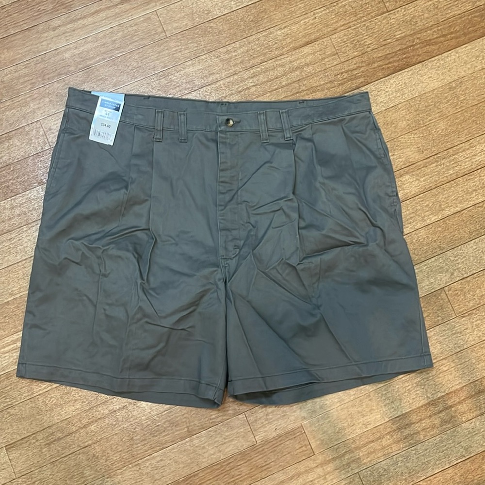 Men’s new shorts size 44